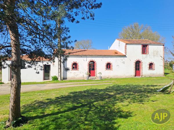 Vente maison Challans : 474 900 € - AJP Immobilier Challans