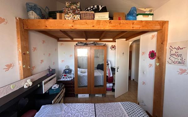 Appartement à vendre    3 pièces • 54 m2 Six-Fours-les-Plages