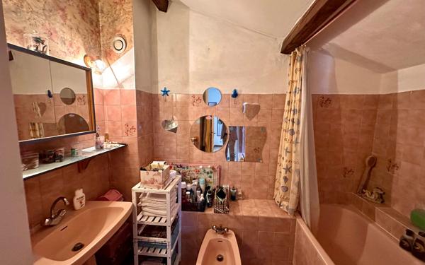 Appartement à vendre    3 pièces • 54 m2 Six-Fours-les-Plages