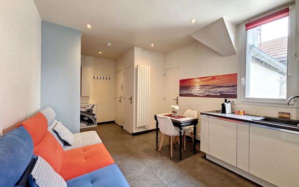 Appartement à louer    2 pièces •  Suresnes