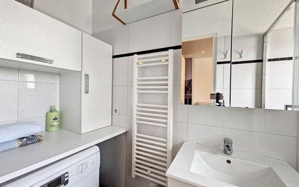 Appartement à louer    2 pièces •  Suresnes