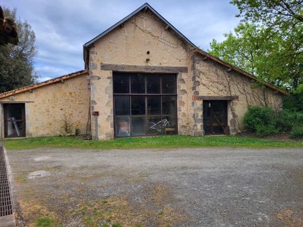 Propriete à vendre 10 pièces AUBIGNY (79) Terrain 27 715 m²