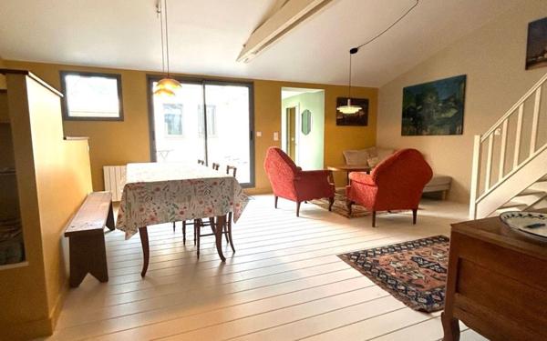 Appartement à louer    4 pièces •  Sarzeau