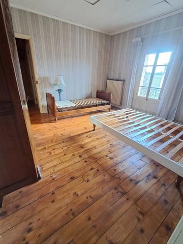 Maison individuelle pleine de charme – Proche cœur de ville de Bram