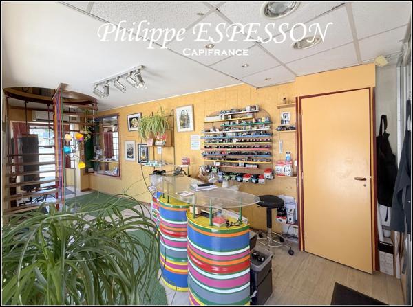 👉 Immeuble Art Déco – Commerce loué – Marmande