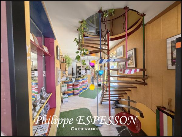 👉 Immeuble Art Déco – Commerce loué – Marmande