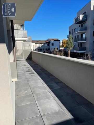 Appartement à louer 3 pièces 62.2m² Villenave-d'Ornon (33140)