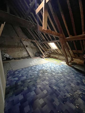 MONTCORNET : Local commercial (supérette) + Appartement