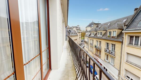 Appartement F5 de 126m2 - Hyper Centre de CAEN