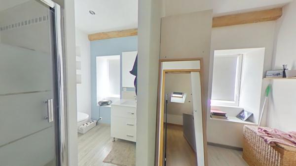 GRANDE MAISON DE VILLE 4/5 CHAMBRES + JARDIN