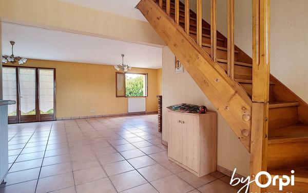 Maison à vendre    7 pièces • 166 m2 Pionsat