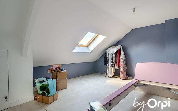 Maison à vendre    7 pièces • 166 m2 Pionsat