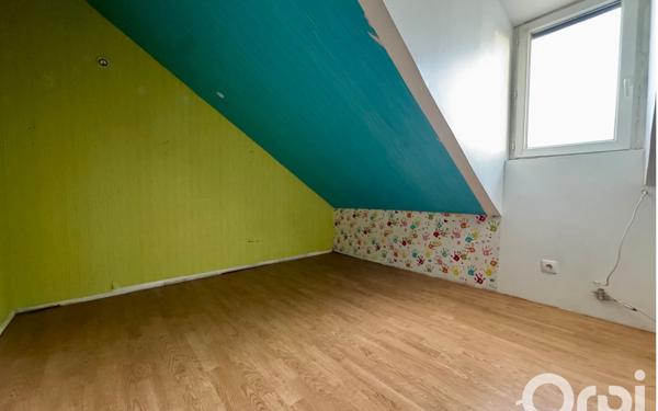 Maison à vendre    5 pièces • 115 m2 Saint-Quentin