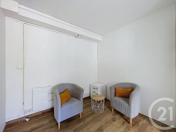 à vendre  64 m 2   REZE  - 44