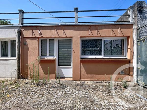 à vendre  64 m 2   REZE  - 44