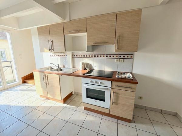 Appartement T3 en duplex  Au cur des Brouzils