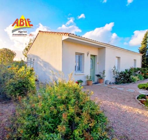 Maison  4 pièce(s)  3 chambre(s)  95 m²