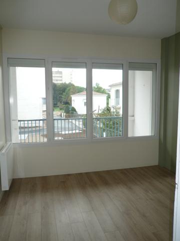 ANGOULEME (16) A Vendre Appartement 4 Pièces en Résidence
