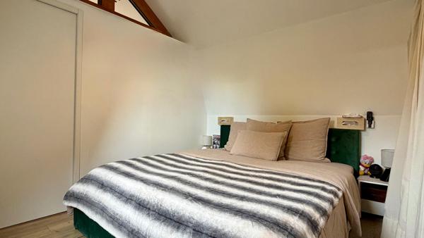 EXCLUSIVITÉ – Maison pleine de charme avec jardin, garage et confort moderne