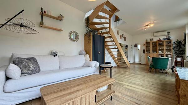 EXCLUSIVITÉ – Maison pleine de charme avec jardin, garage et confort moderne