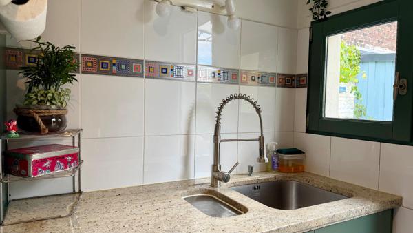 EXCLUSIVITÉ – Maison pleine de charme avec jardin, garage et confort moderne