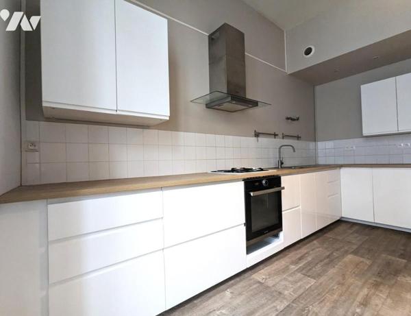 BUREAUX - COPERNIC - 156 M² - NANTES