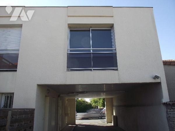 Appartement à vendre à NIORT (79000)