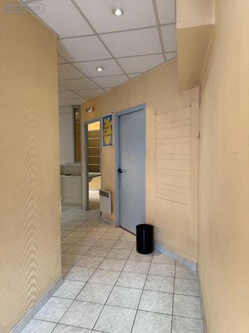 Local commercial à vendre à Troyes dans l'Aube (10000), ref : 10010/411   
TROYES