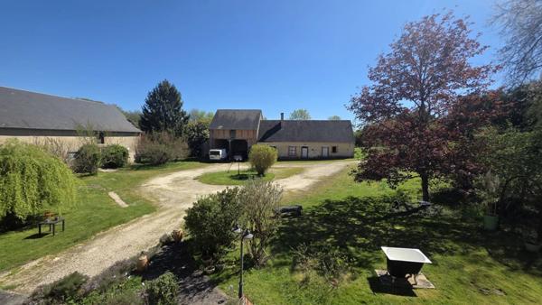 Vente Ferme 6 pièces 343 m2 à Aubigny-sur-Nère