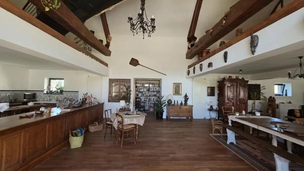 Vente Ferme 6 pièces 343 m2 à Aubigny-sur-Nère