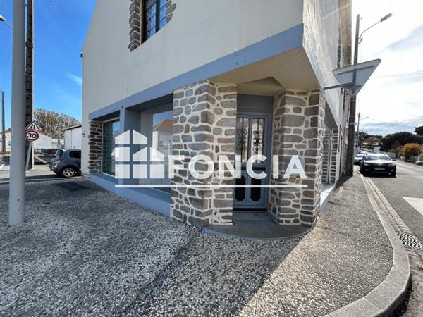 Location Local commercial 2 pièces 40 m² - 2 RUE DE LA POSTE Barbatre 85630