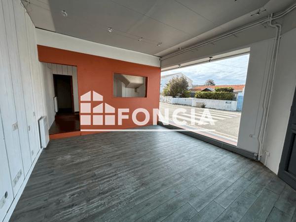 Location Local commercial 2 pièces 40 m² - 2 RUE DE LA POSTE Barbatre 85630