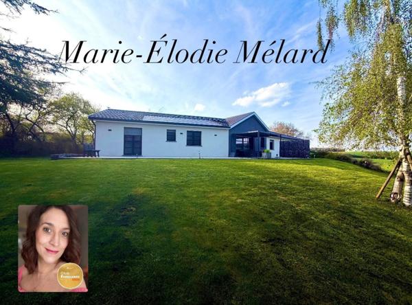 Plain-pied contemporain de 156 m² avec garage de 80 m²implanté sur terrain 16,13 ares