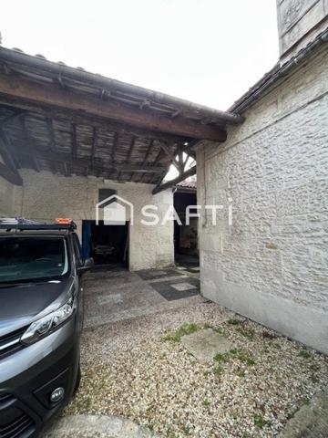 Ensemble immobilier Javrezac
