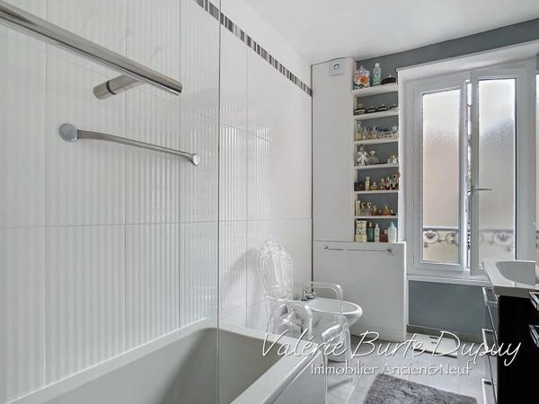 Maison à vendre 6 pièces 213m2 5 Chambres avec Jardin arborée ORLEANS (45)