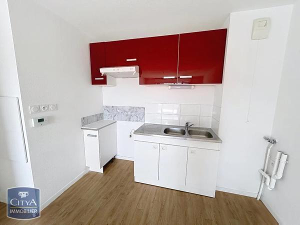 Appartement à louer 2 pièces 40.14m² Auray (56400)
