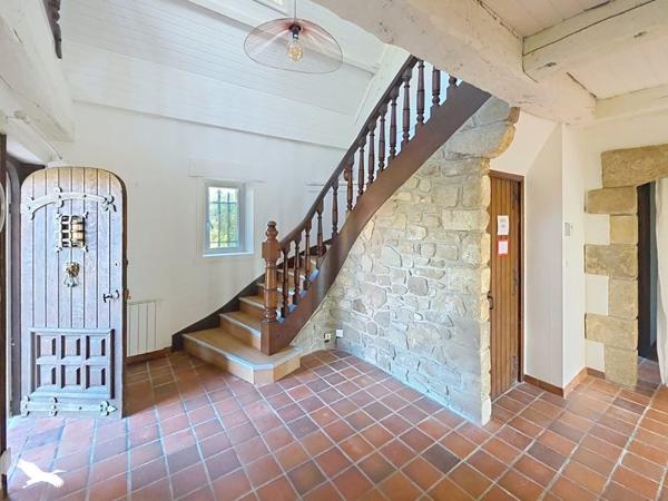 Maison à vendre 449 999 € Caudan 5 p 223 m² DPE D