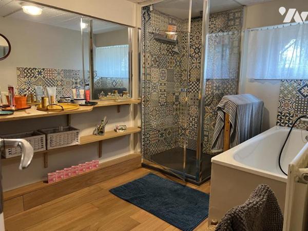 SAVENAY / Centre-ville : Maison 4 pièces - 84 m² habitables pour 120 m² au total / Terrain de 301 m²
