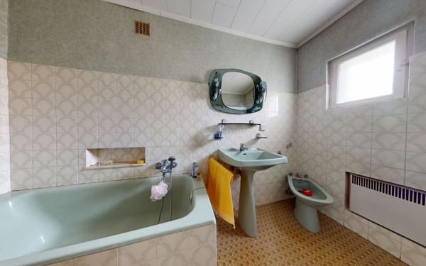 Maison à vendre    7 pièces •  Yutz