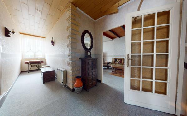 Maison à vendre    7 pièces •  Yutz