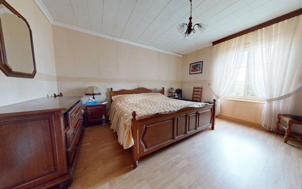 Maison à vendre    7 pièces •  Yutz