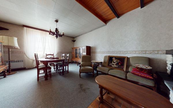 Maison à vendre    7 pièces •  Yutz