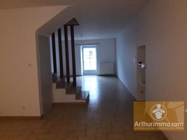 Location Maison de village 78 m2 à La Canourgue