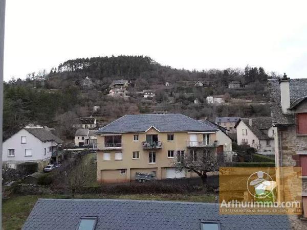 Location Maison de village 78 m2 à La Canourgue