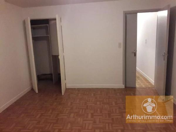 Location Maison de village 78 m2 à La Canourgue