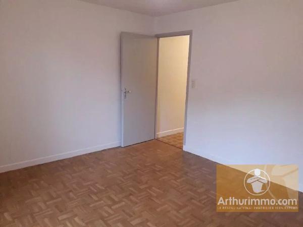 Location Maison de village 78 m2 à La Canourgue