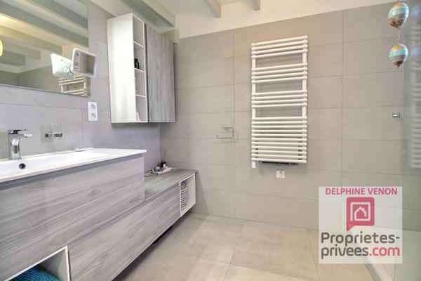 Exclusivité - Longère rénovée à 2 pas du futur lycée sur un terrain de 1100 m² à  Chateauneuf Sur Loire