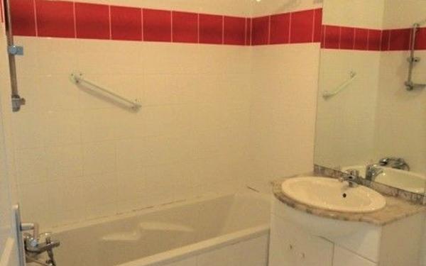 Appartement à louer    3 pièces •  Aire-sur-l'Adour