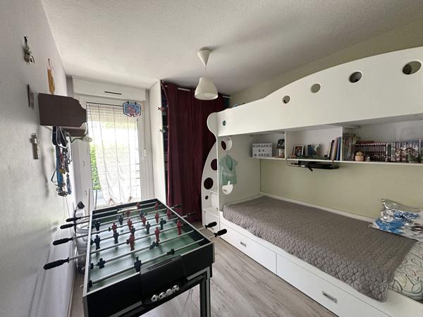 Appartement T4 DUPLEX TERRASSE, JARDIN, BALCON, VILLEURBANNE GRATTE-CIEL