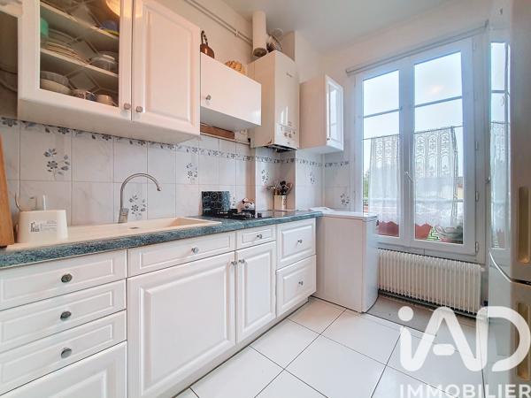 Appartement à vendre 3 pièces 55,88 m² Les Pavillons-sous-Bois